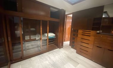 Se vende o se renta casa con alberca