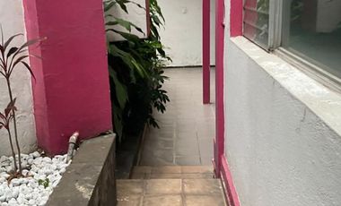 Se vende o se renta casa con alberca