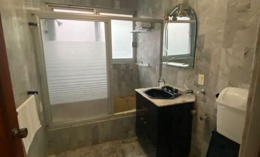 Se vende o se renta casa con alberca