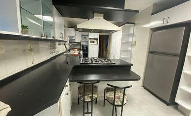 Se vende o se renta casa con alberca