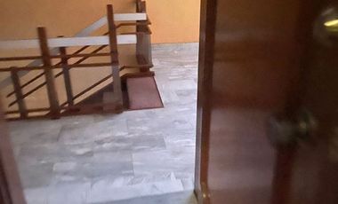 Se vende o se renta casa con alberca