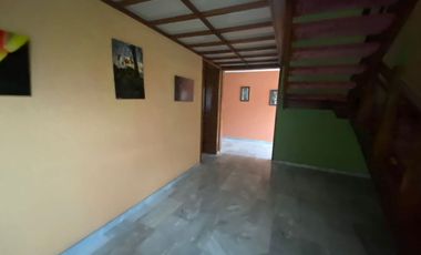 Se vende o se renta casa con alberca