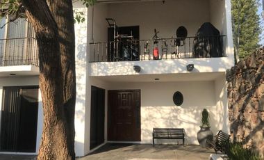 CASA RESIDENCIAL EN PRIVADA