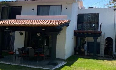 CASA RESIDENCIAL EN PRIVADA