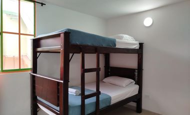 APARTAMENTO CERCA AL MALECON DE GUATAPÉ