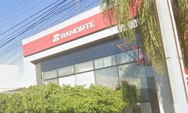 Haz Que Tu Dinero Trabaje Para Ti Hoy !! Venta de Hermosa Casa en Exclusiva Zona, Col. Paseo del Sol, Zapopan, Jal.