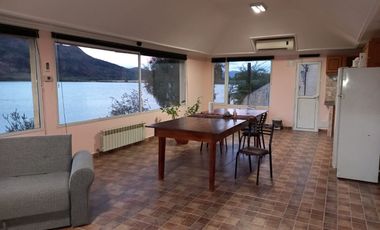 Increíble propiedad a la orilla del Lago Mosquito