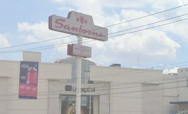 ¡¡Haz Que Tu Dinero Trabaje Para Ti Hoy !! Venta de Hermosa Casa en Exclusiva Zona, Col. Ciudad del Sol, Zapopan, Jal.