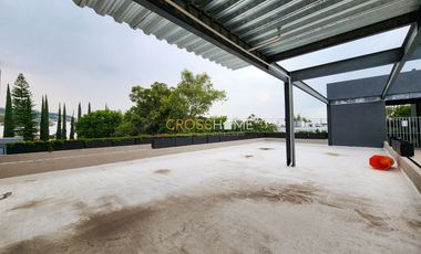 LOCAL EN VENTA EN JURICA QRO.