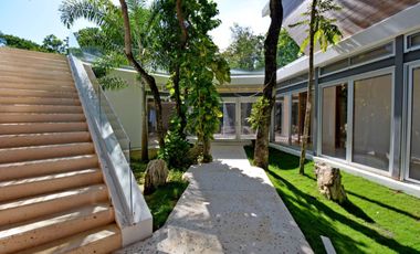 Playacar Rare Exquisite Villa For Sale