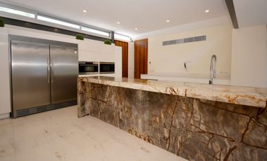Playacar Rare Exquisite Villa For Sale