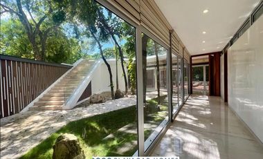 Playacar Rare Exquisite Villa For Sale