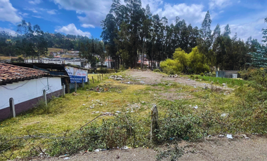Venta de terreno amplio con 1758.67 m2 Ubicado en Patamarca– Vía Checa