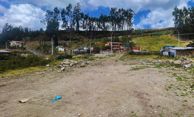 Venta de terreno amplio con 1758.67 m2 Ubicado en Patamarca– Vía Checa