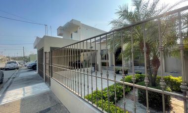 URBANIZACION EL CONDAD VENDO PRECIOSA Y AMPLIA VILLA UN PLANTA, DOS DORMITORIOS, FULL ACABADOS