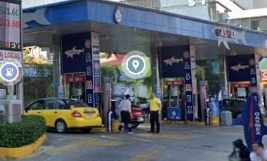 ¡¡Haz Que Tu Dinero Trabaje Para Ti Hoy !! Venta de Hermosa Casa en Exclusiva Zona, Col. Puerta de Hierro, Zapopan, Jal.