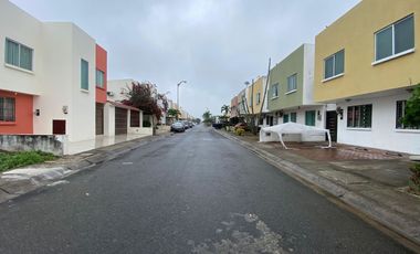 Se Vende Departamento Planta baja Ciudad Verde
