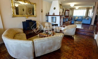 Casa independiente de venta en Monjas Jardín del Valle