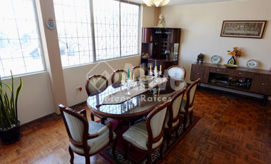 Casa independiente de venta en Monjas Jardín del Valle