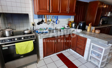 Casa independiente de venta en Monjas Jardín del Valle