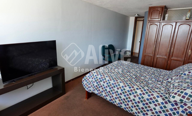 Casa independiente de venta en Monjas Jardín del Valle