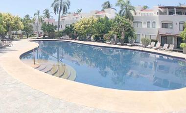 VILLA EN CLUB DE GOLF ACAPULCO