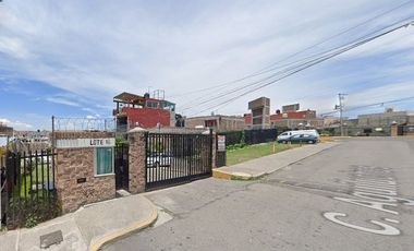 Casa en Remante Bancario.  **Fantástica oportunidad que no puede dejar pasar**