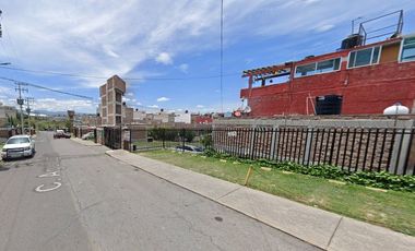 Casa en Remante Bancario.  **Fantástica oportunidad que no puede dejar pasar**