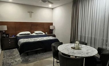 Casa de lujo en Valle Poniente con vistas a La Huasteca