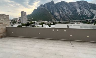 Casa de lujo en Valle Poniente con vistas a La Huasteca