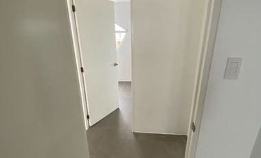 TOWNHOUSE FOR RENT 2 BEDROOM BRAND NEW TAGAYTAY-NASUGBU 2 FLOORS