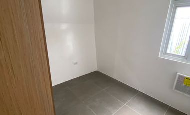 TOWNHOUSE FOR RENT 2 BEDROOM BRAND NEW TAGAYTAY-NASUGBU 2 FLOORS