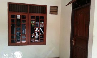 Dijual Rumah Komplek Sinar Pamulang Permai Tangerang Selatan Murah Strategis Siap Huni Bebas Banjir