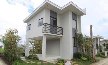 Amaia Scapes Bauan