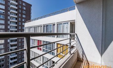 1 Dormitorio + 1 Baño + Estacionamiento y Bodega en San Miguel, Metro Ciudad del Niño.