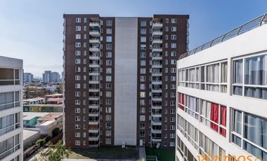 1 Dormitorio + 1 Baño + Estacionamiento y Bodega en San Miguel, Metro Ciudad del Niño.
