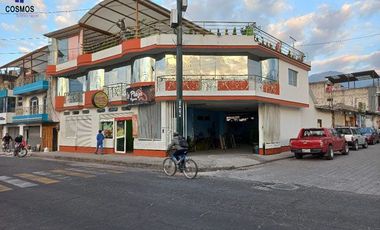 Venta de casa en Otavalo sector Gonzales Suarez,  frente al parque