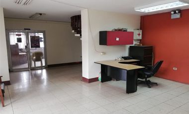 bodega industrial con terreno de venta portoviejo