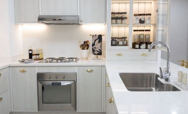 For Sale 2 Bedroom at The Elizabeth Place, Salcedo Village Makati