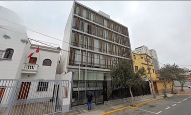 LOCAL EN MIRAFLORES UBICACION PRIVILEGIADA