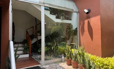 ¡Oportunidad única en Vista del Valle, Naucalpan, Estado de México!