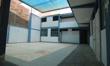 EN VENTA LOCAL COLEGIO EN LA URB. LOS EDUCADORES-PIURA