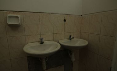 EN VENTA LOCAL COLEGIO EN LA URB. LOS EDUCADORES-PIURA
