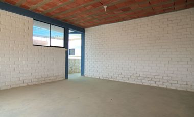 EN VENTA LOCAL COLEGIO EN LA URB. LOS EDUCADORES-PIURA