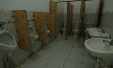 EN VENTA LOCAL COLEGIO EN LA URB. LOS EDUCADORES-PIURA