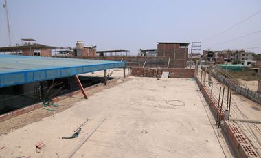 EN VENTA LOCAL COLEGIO EN LA URB. LOS EDUCADORES-PIURA