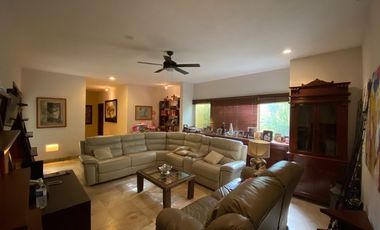 Residencia en venta en Montecristo de una planta