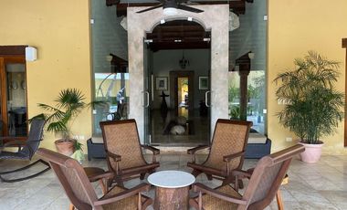 Residencia en venta en Montecristo de una planta