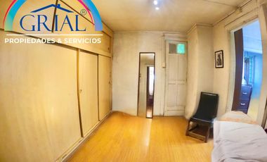 Se Vende Amplia Casa Excelente ubicación Santiago Centro 