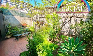 Se Vende Amplia Casa Excelente ubicación Santiago Centro 